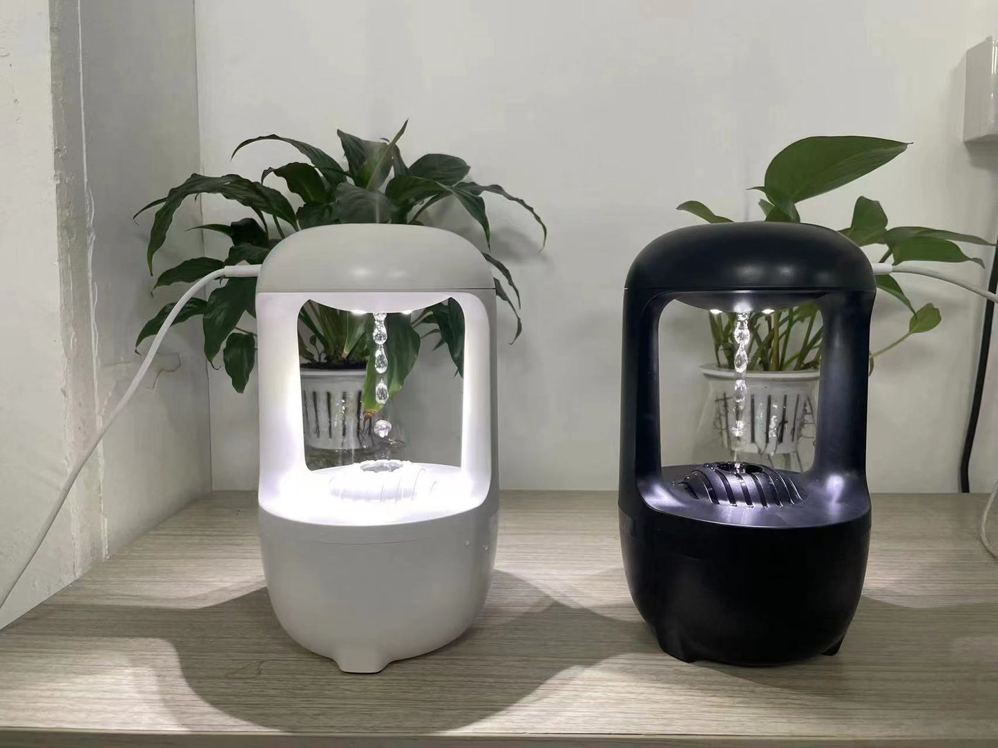 Anti Gravity Water Drop Humidifier